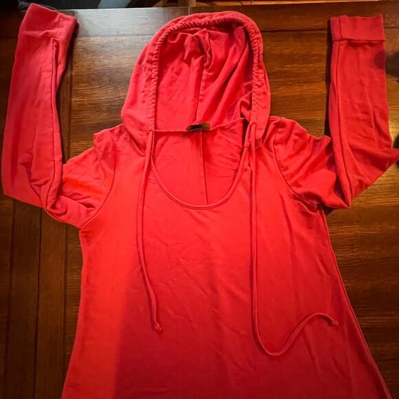 Wear Me Out Cayenne Kangaroo Hoodie Coral Color Size Small/Medium - Picture 6 of 12